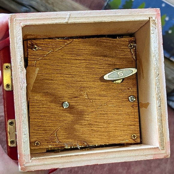 1984 Enesco Wooden Musical Christmas Box Vintage Collectible - Picture 6 of 13